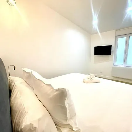 Charming Flat - Apartament