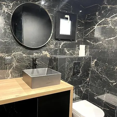 Charming Flat - * Clichy